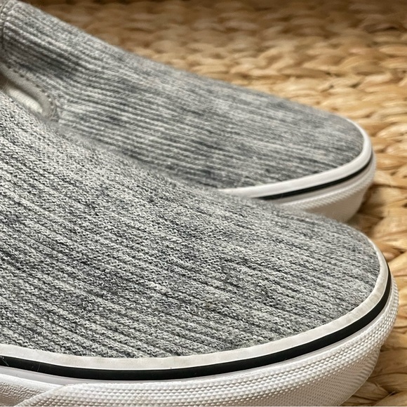 Vans Rib-Knit‎ Classic Gray Slip On Shoes - Picture 4 of 10